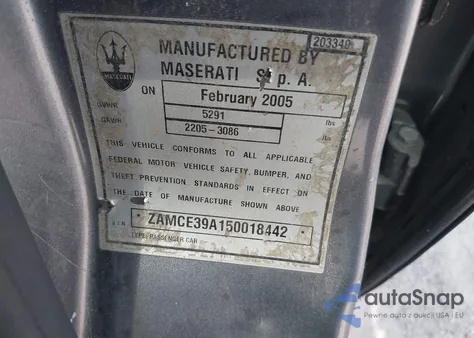 2005 Maserati Quattroporte z USA, uszkodzony, nr VIN ZAMCE39A150018442